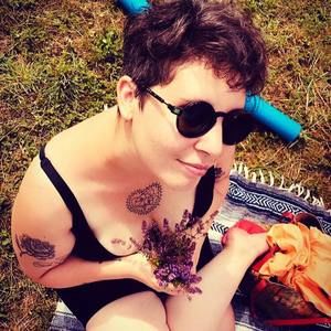 Meet your Posher, Rebecca